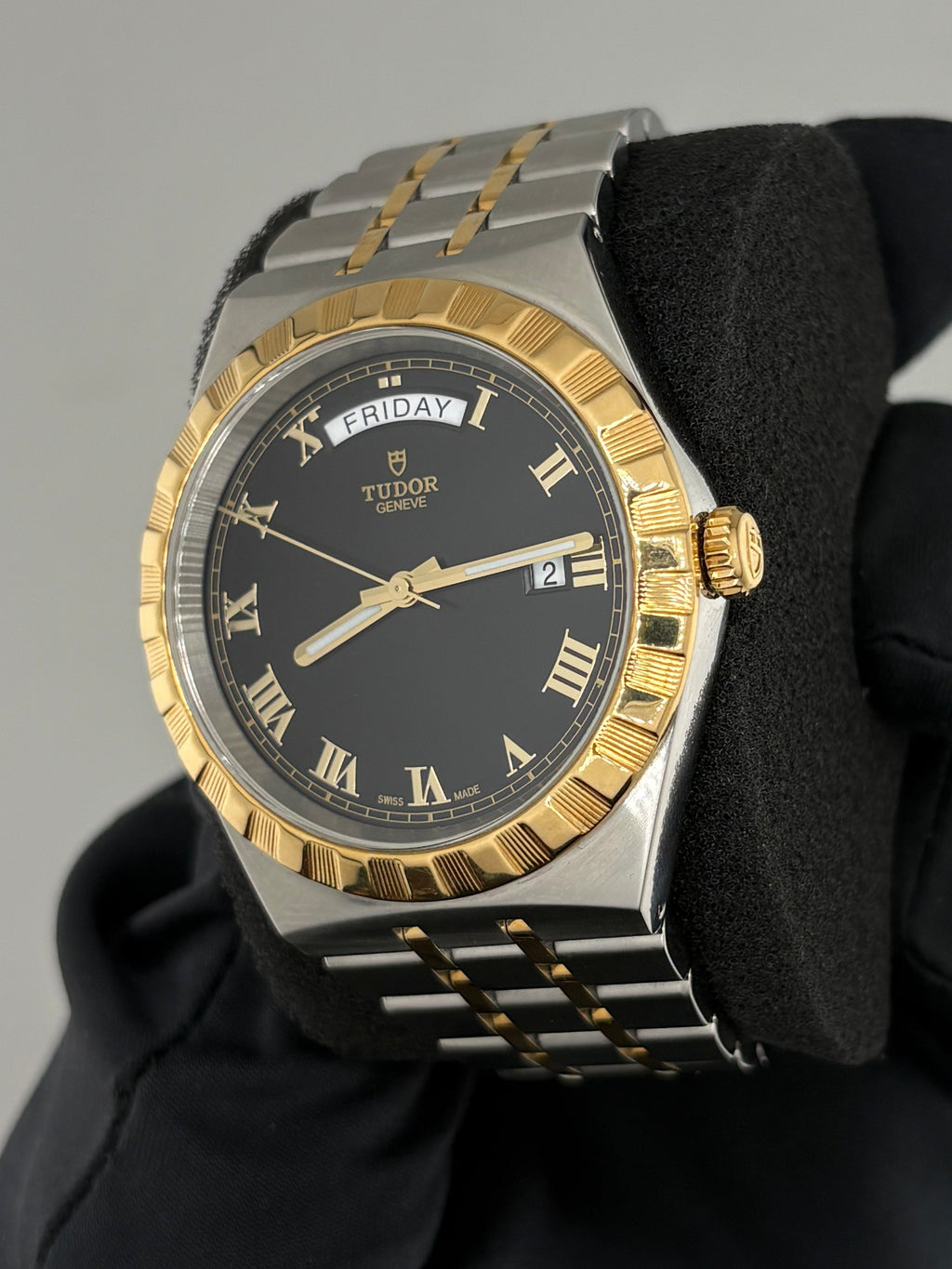 Tudor Royal