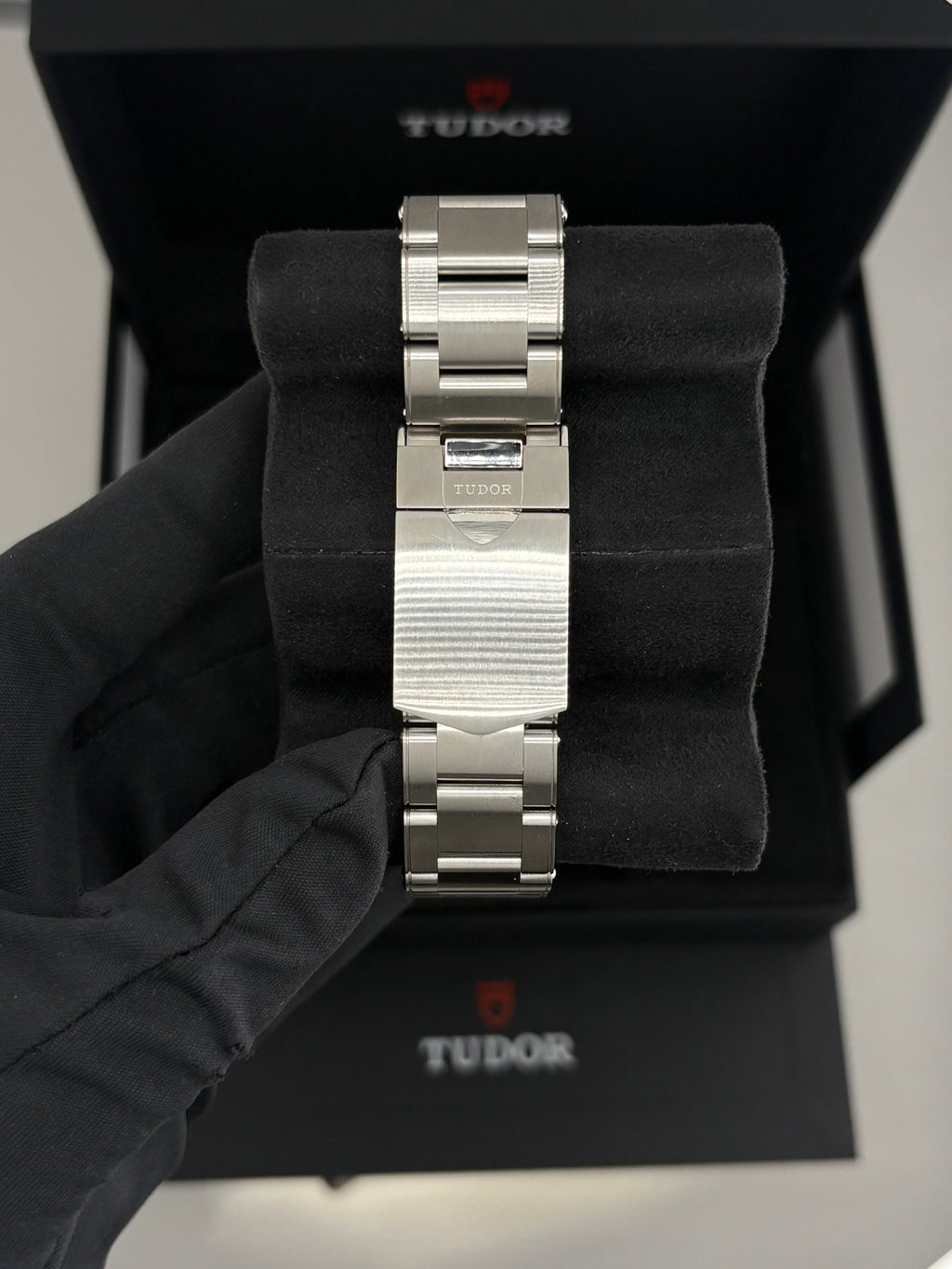 Tudor black bay chrono