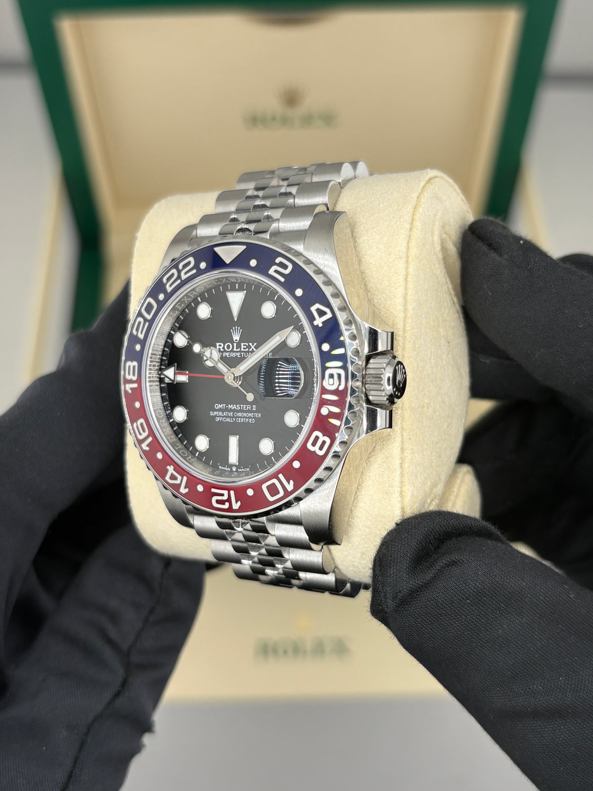 Rolex GMT Master ll “Pepsi”