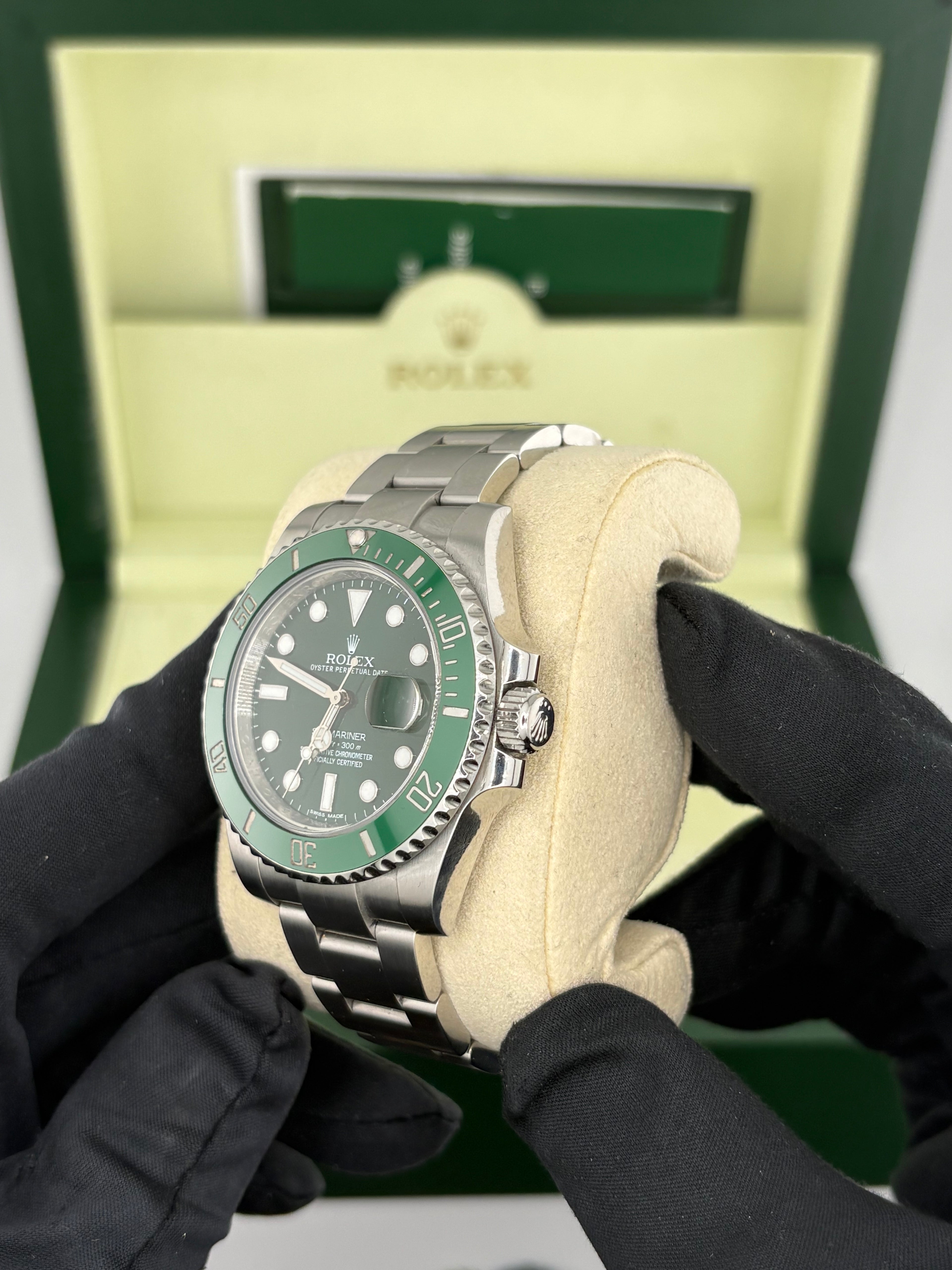 Rolex Submariner "HULK"