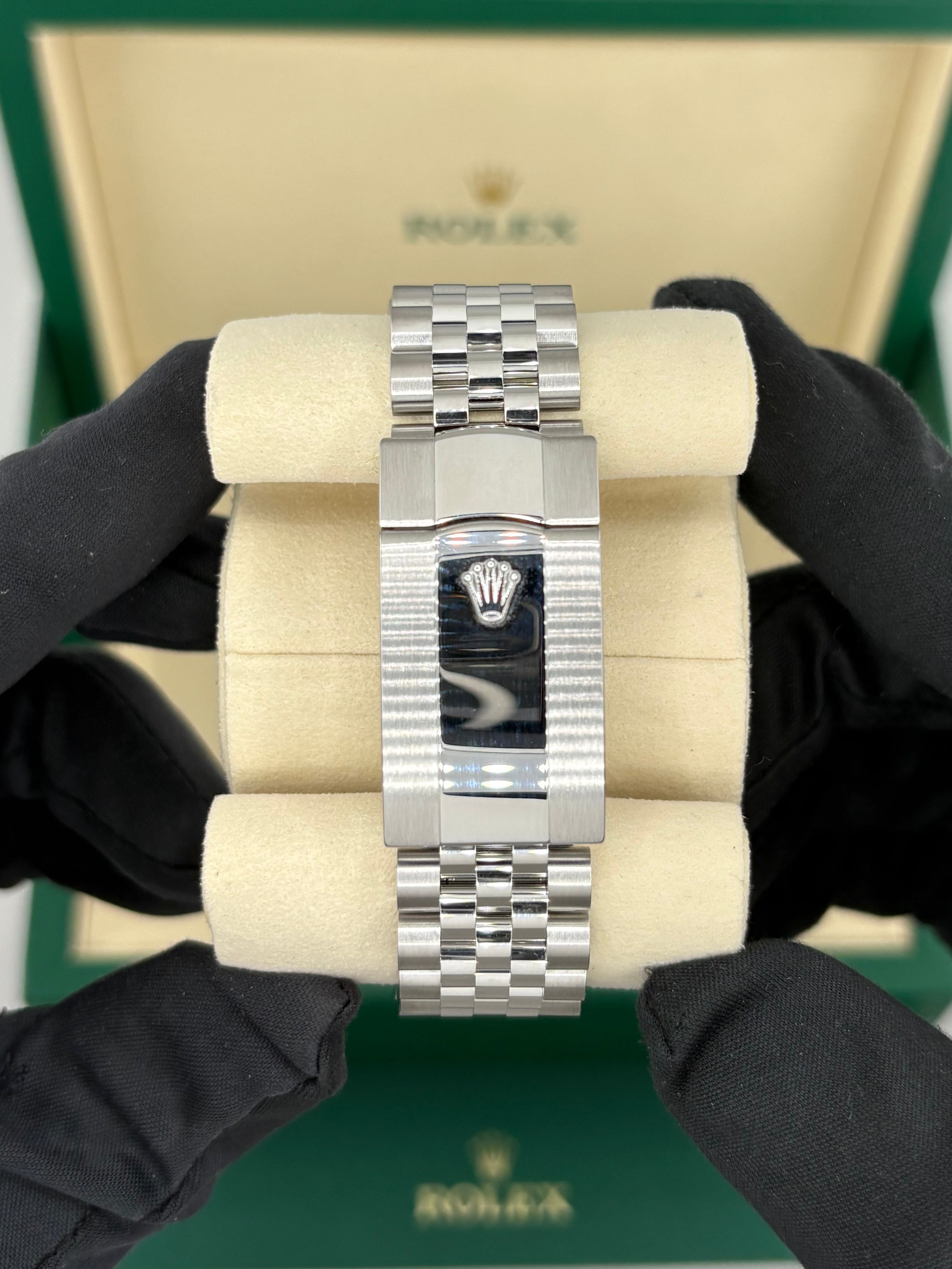 Rolex skydweller