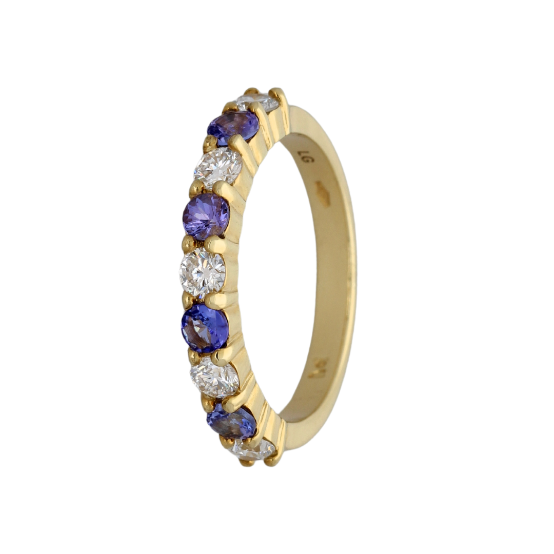9k Gold Claw Eternity Ring