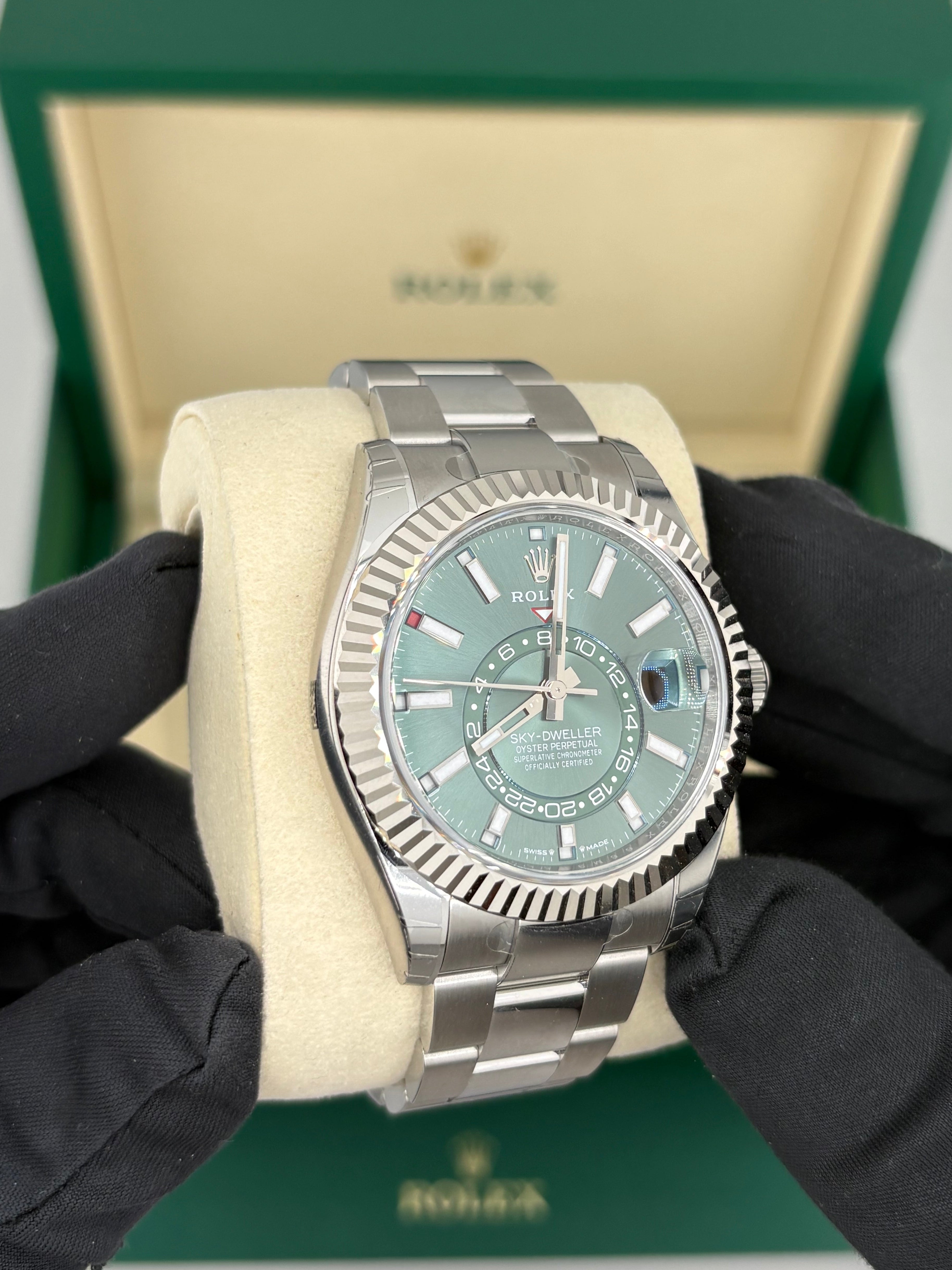 Rolex skydweller