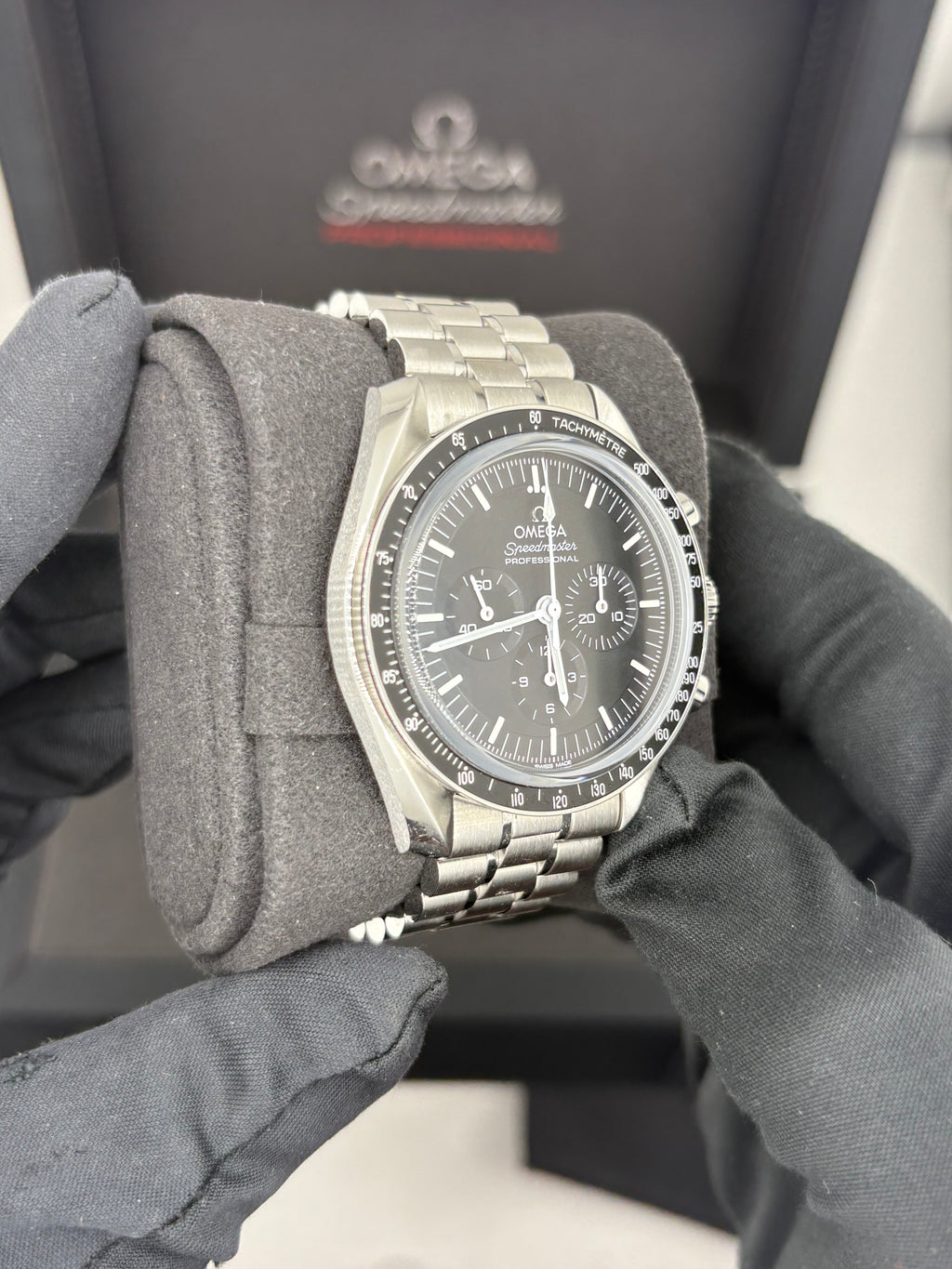 Omega Speedmaster Moonwatch