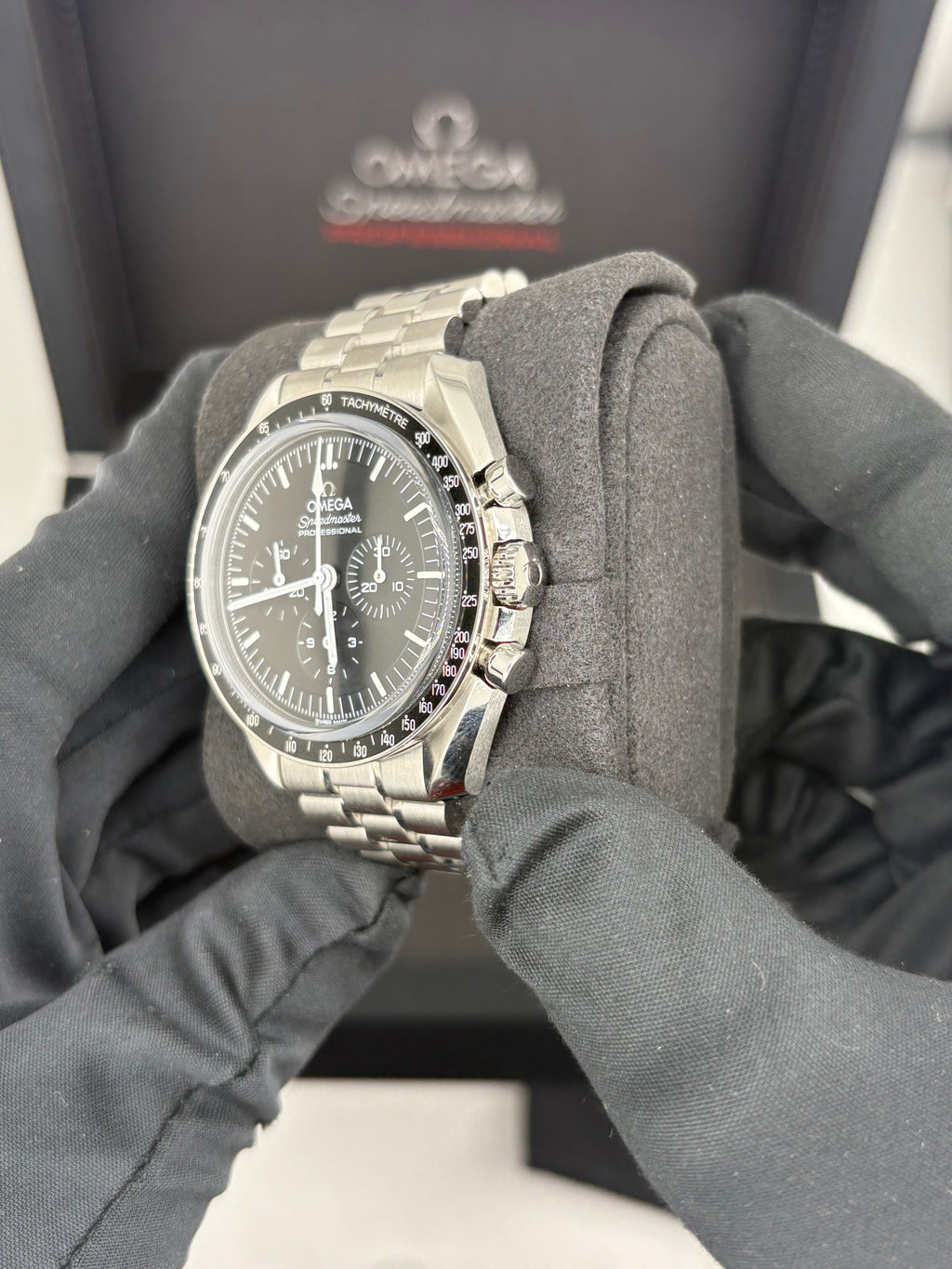 Omega Speedmaster Moonwatch