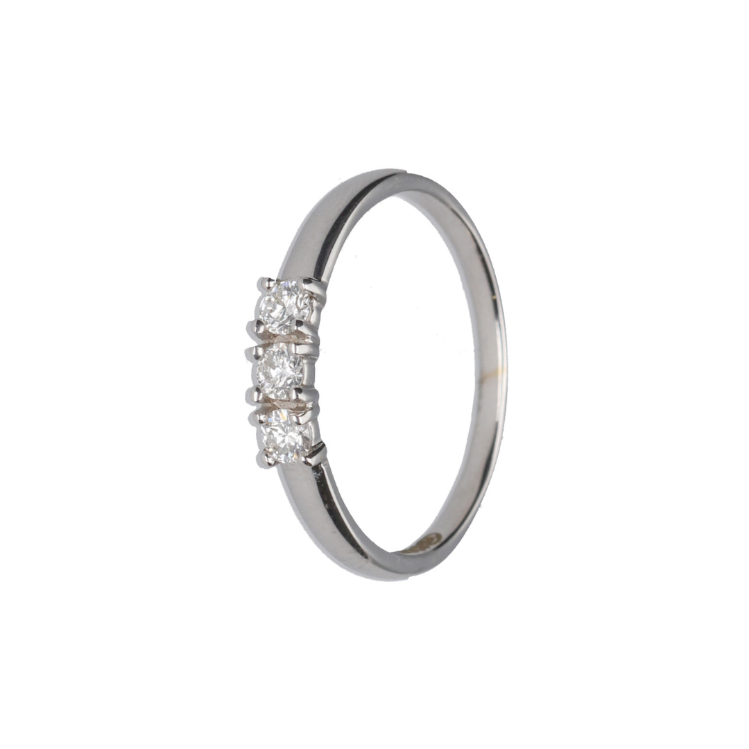 18k White Gold 3 Stone Diamond Trilogy Ring