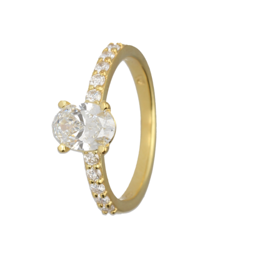 18K Gold Oval Lab Grown Diamond Ring